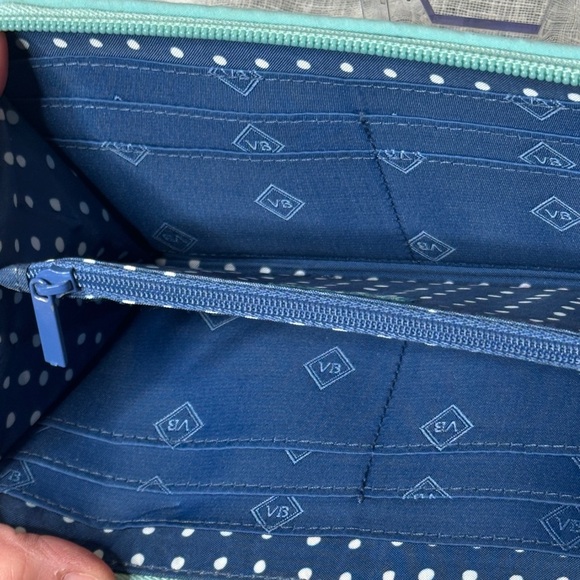 Vera Bradley Daisy Dot Paisley Continental Wallet RFID Zip Around Designer EUC - Picture 8 of 16